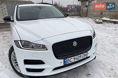 Внедорожник / Кроссовер Jaguar F-Pace 2016 в Киеве фото 24 Внедорожник / Кроссовер Jaguar F-Pace 2016 в Киеве