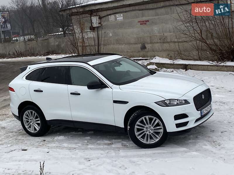Внедорожник / Кроссовер Jaguar F-Pace 2016 в Киеве
