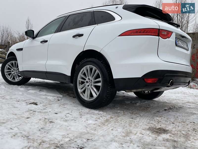 Внедорожник / Кроссовер Jaguar F-Pace 2016 в Киеве