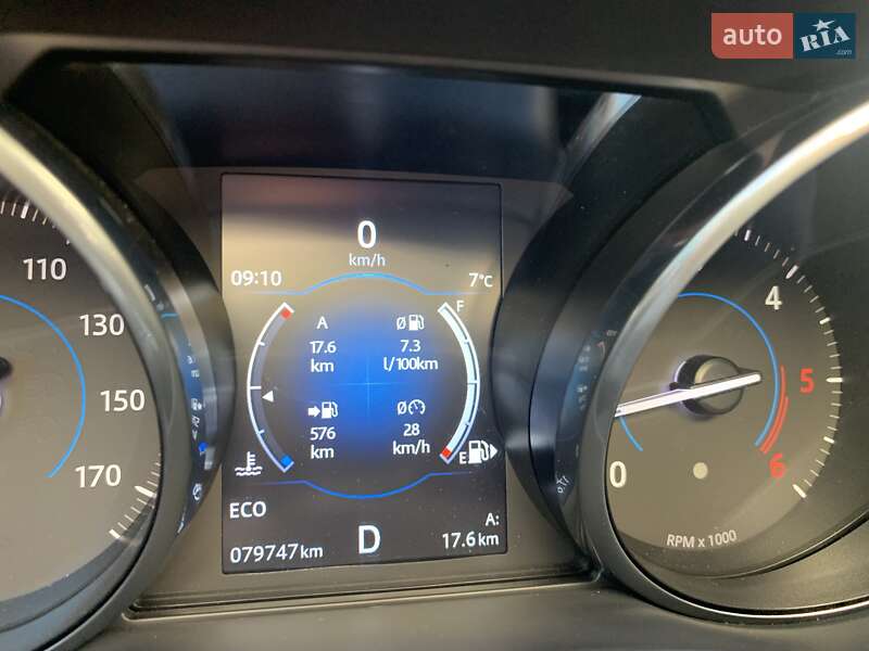 Внедорожник / Кроссовер Jaguar F-Pace 2016 в Львове фото 26 Внедорожник / Кроссовер Jaguar F-Pace 2016 в Львове