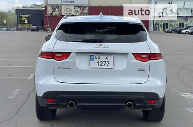 Внедорожник / Кроссовер Jaguar F-Pace 2016 в 