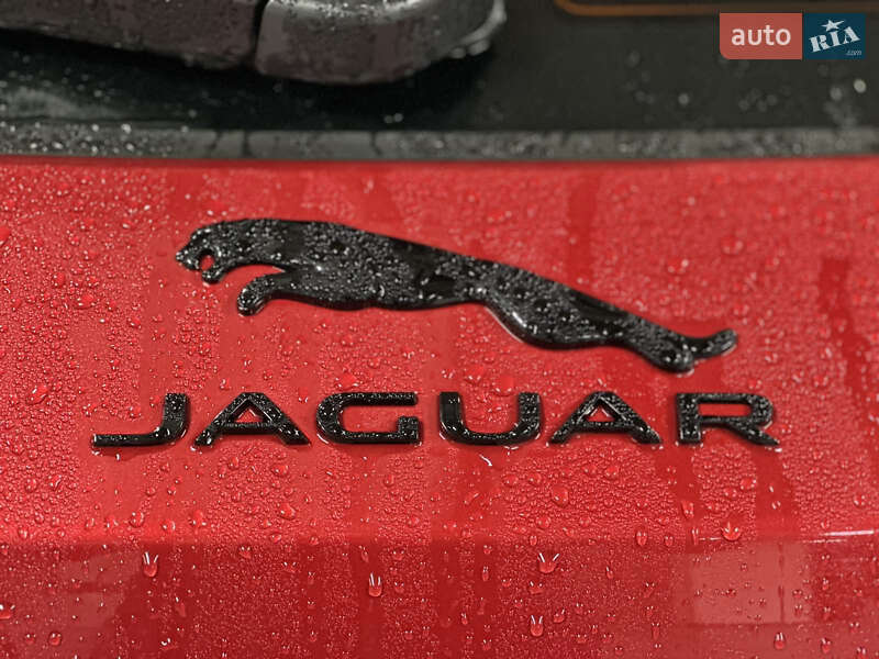 Позашляховик / Кросовер Jaguar F-Pace 2021 в Києві