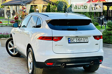 Позашляховик / Кросовер Jaguar F-Pace 2018 в 