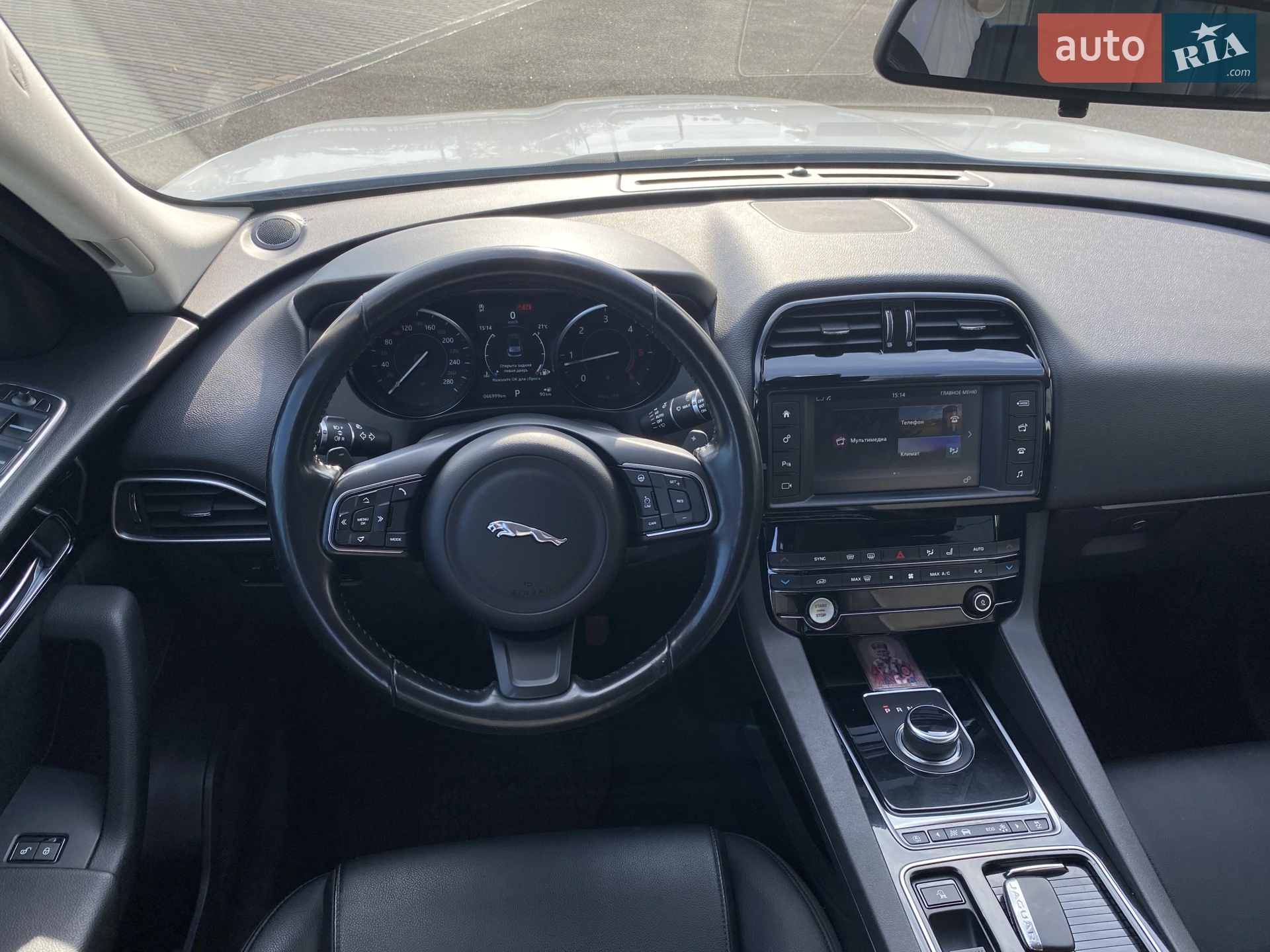 2018 Jaguar F-Pace - мініатюра 13