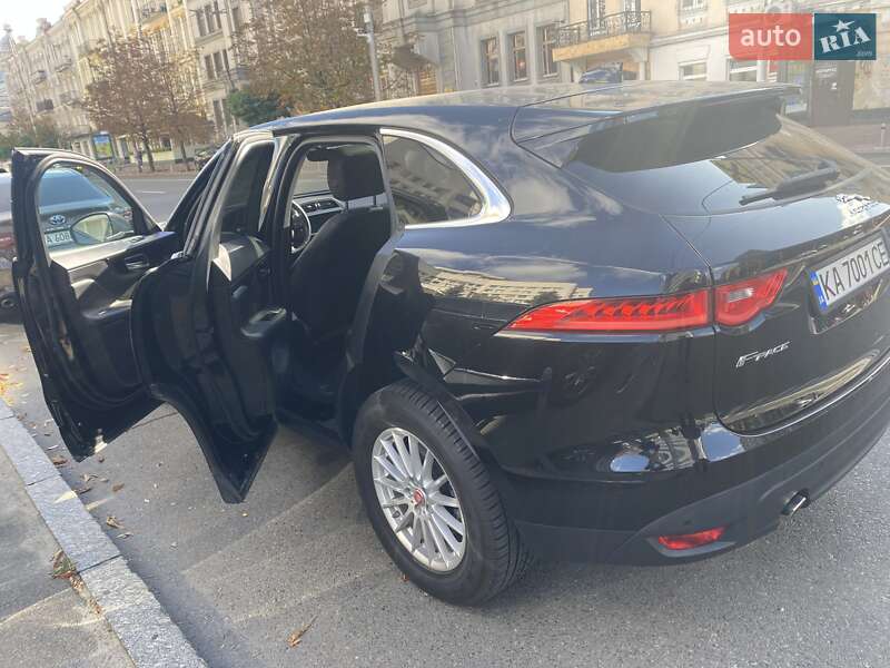 Внедорожник / Кроссовер Jaguar F-Pace 2019 в Киеве