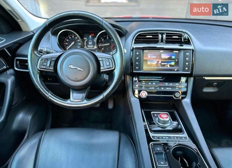Позашляховик / Кросовер Jaguar F-Pace 2016 в Львові