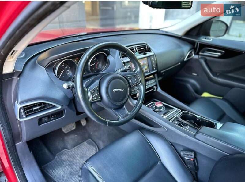 Позашляховик / Кросовер Jaguar F-Pace 2016 в Львові