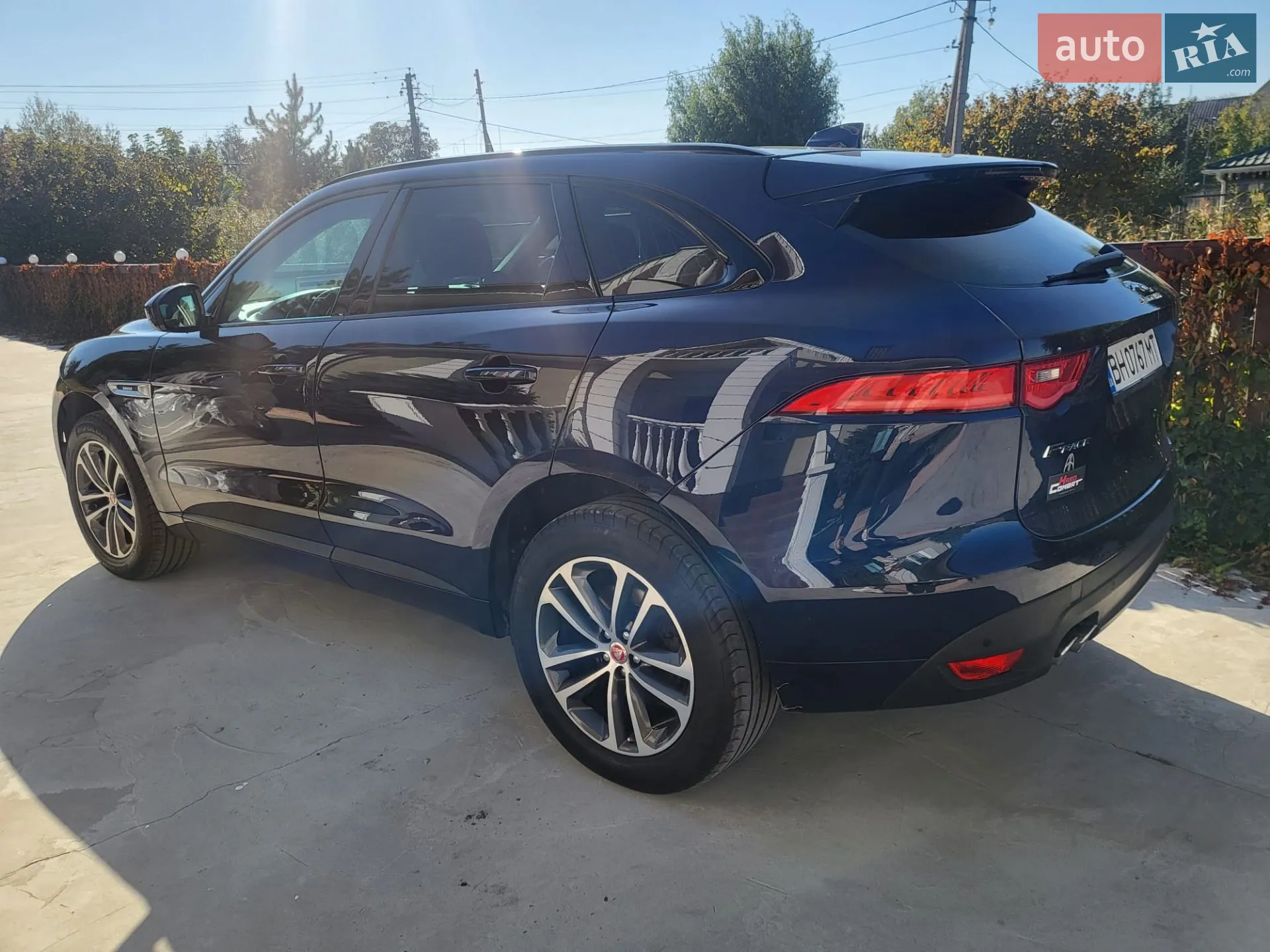 2017 Jaguar F-Pace - мініатюра 11