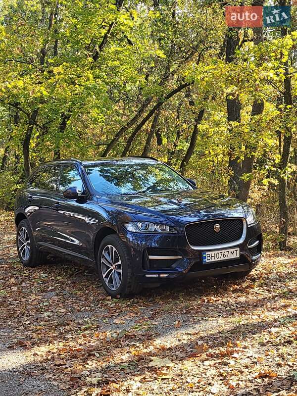 Jaguar F-Pace 2017