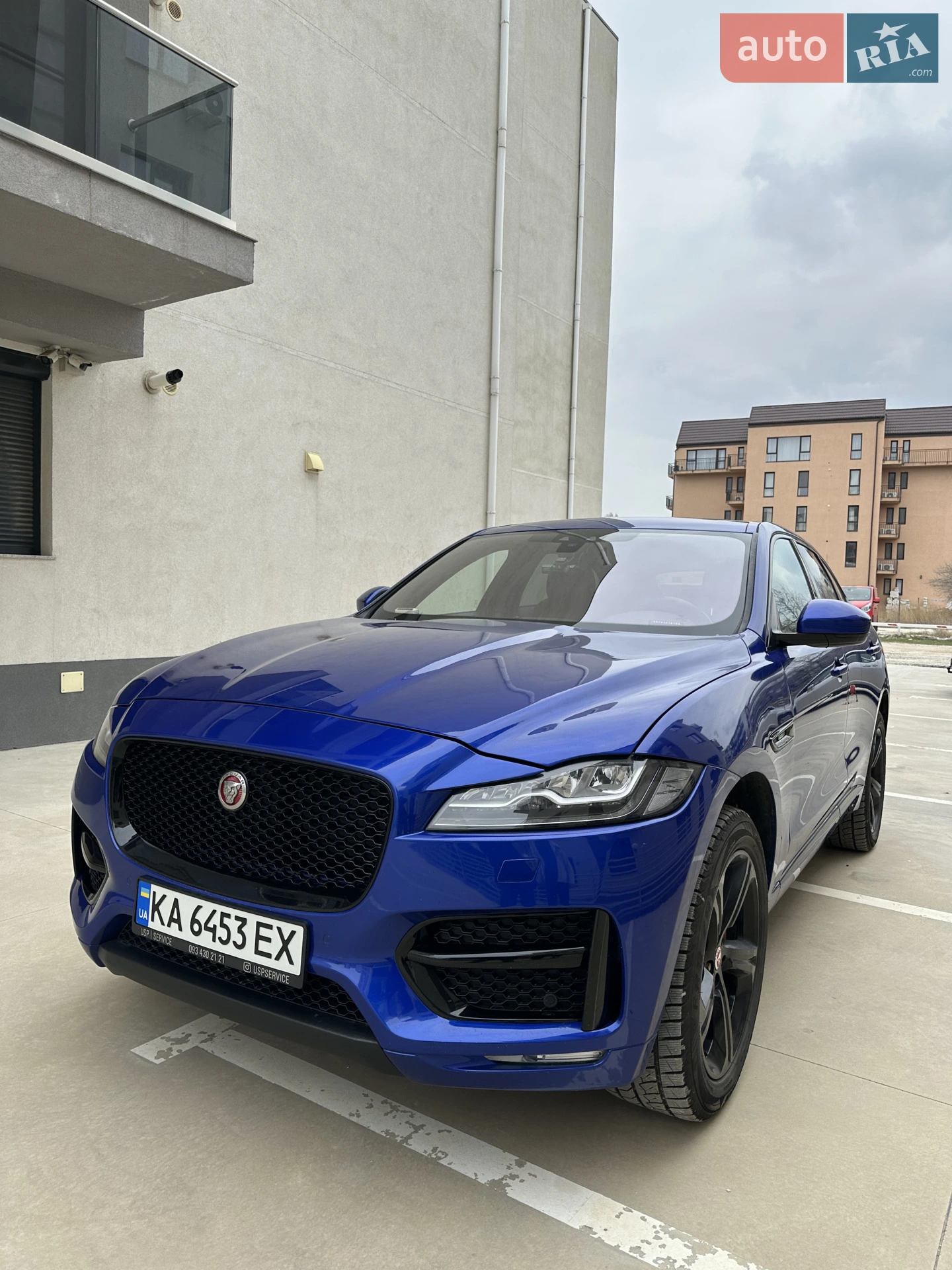 2017 Jaguar F-Pace - мініатюра 2