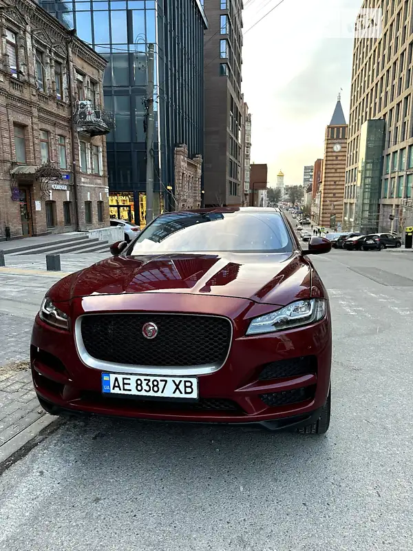 Jaguar F-Pace
