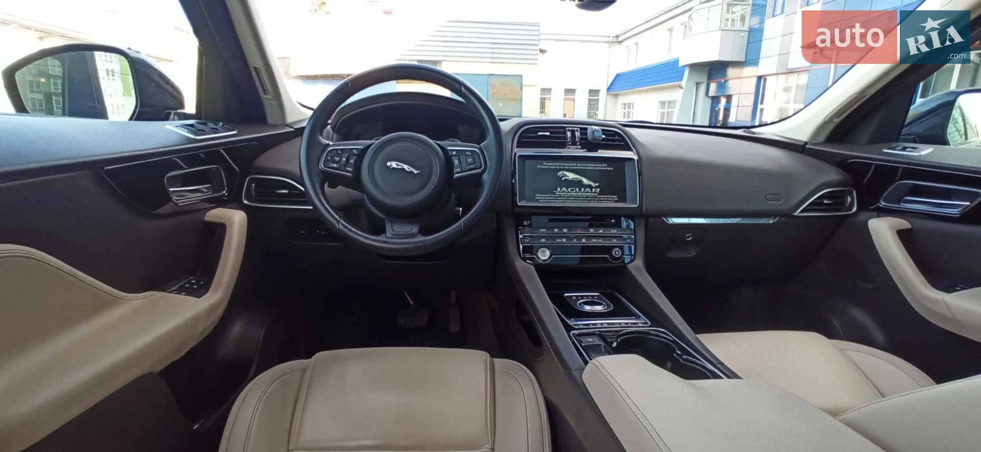 2016 Jaguar F-Pace - мініатюра 20