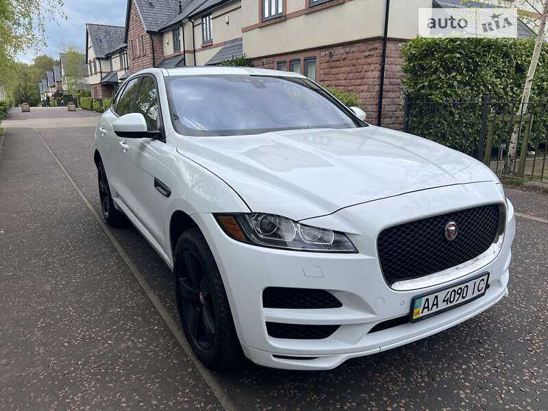 Jaguar F-Pace 2017