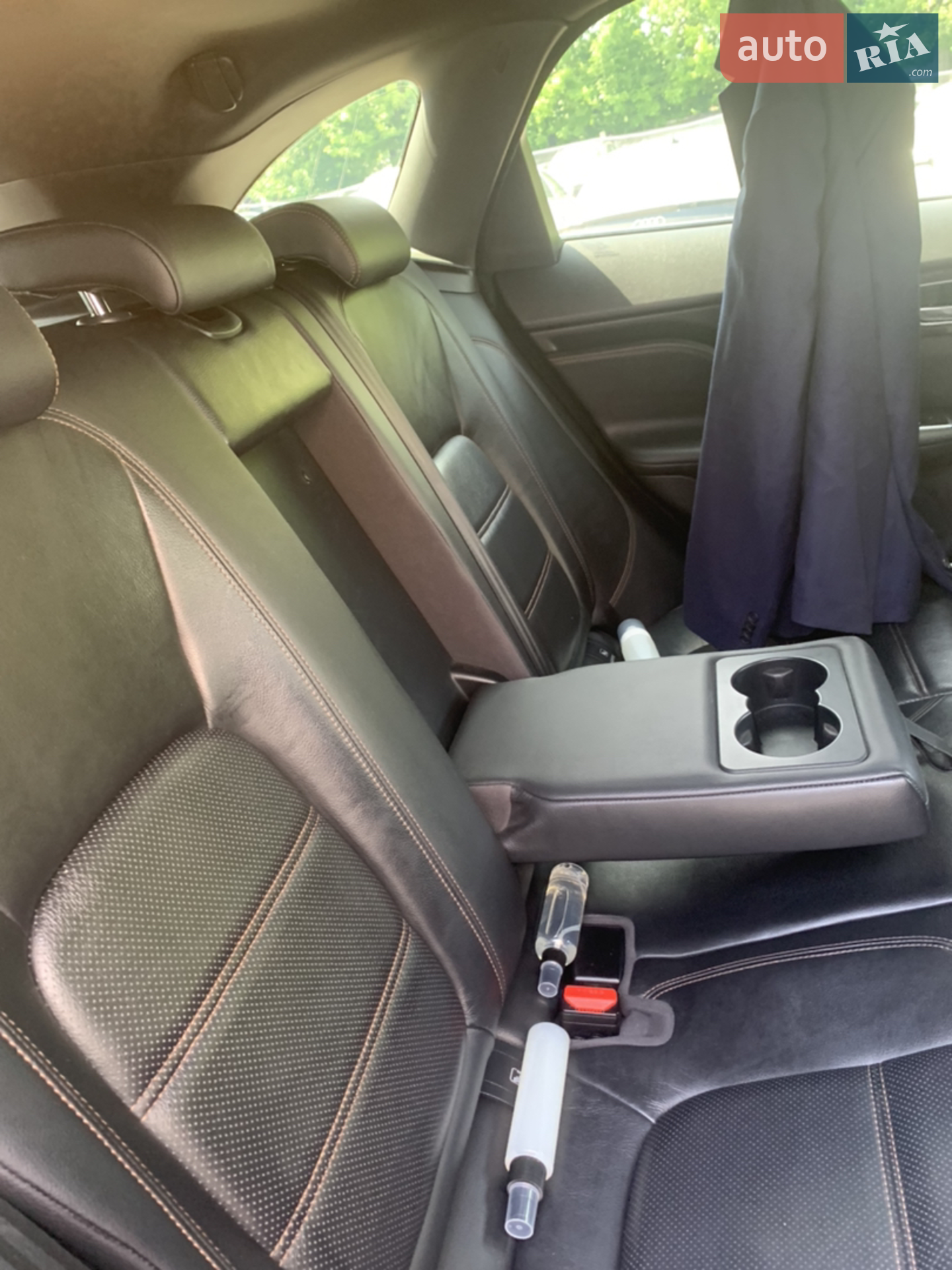 2016 Jaguar F-Pace - мініатюра 11