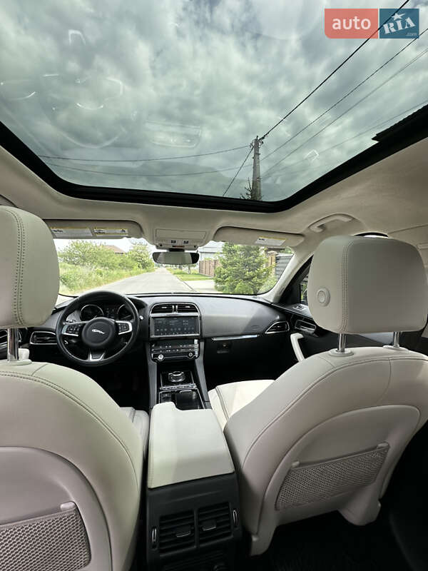 Позашляховик / Кросовер Jaguar F-Pace 2019 в Києві фото 10 Позашляховик / Кросовер Jaguar F-Pace 2019 в Києві