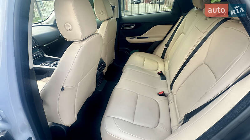 Позашляховик / Кросовер Jaguar F-Pace 2017 в Білій Церкві