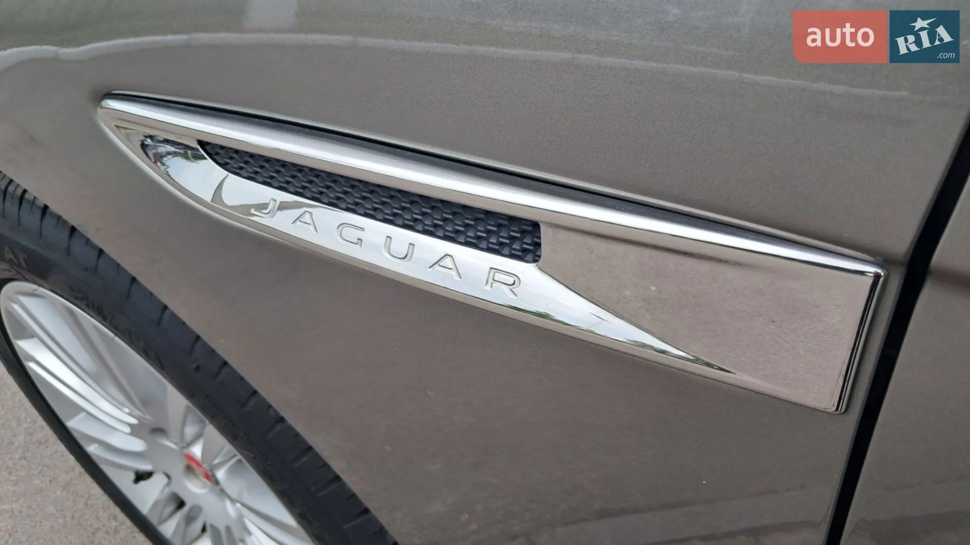 2018 Jaguar F-Pace - мініатюра 13