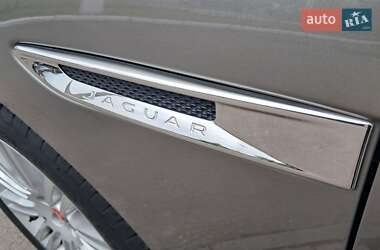 Позашляховик / Кросовер Jaguar F-Pace 2018 в 
