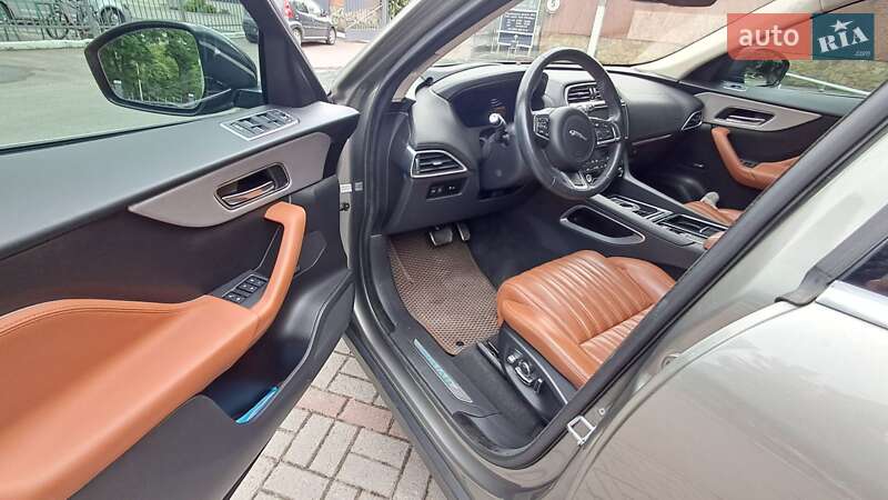 Внедорожник / Кроссовер Jaguar F-Pace 2018 в Львове