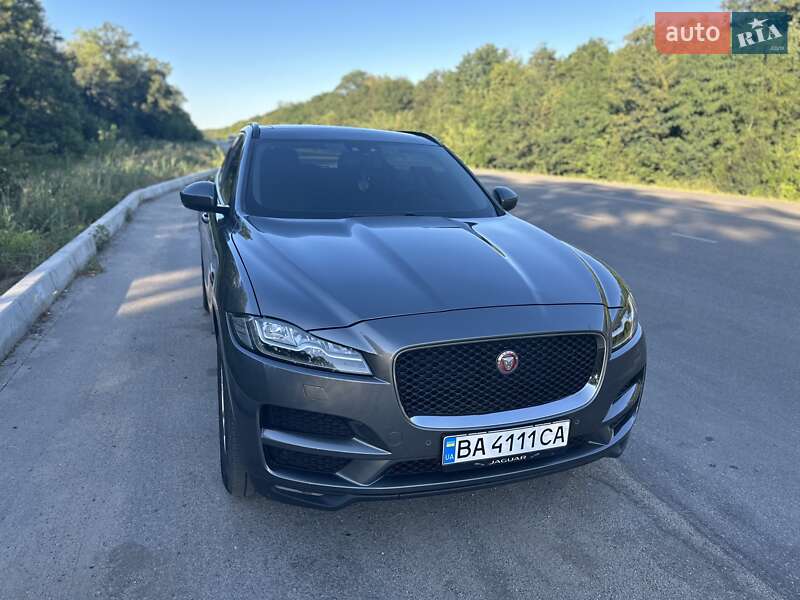 Внедорожник / Кроссовер Jaguar F-Pace 2017 в Александровке