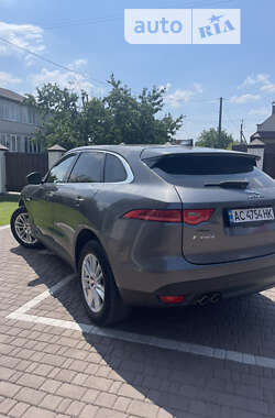 Внедорожник / Кроссовер Jaguar F-Pace 2016 в 