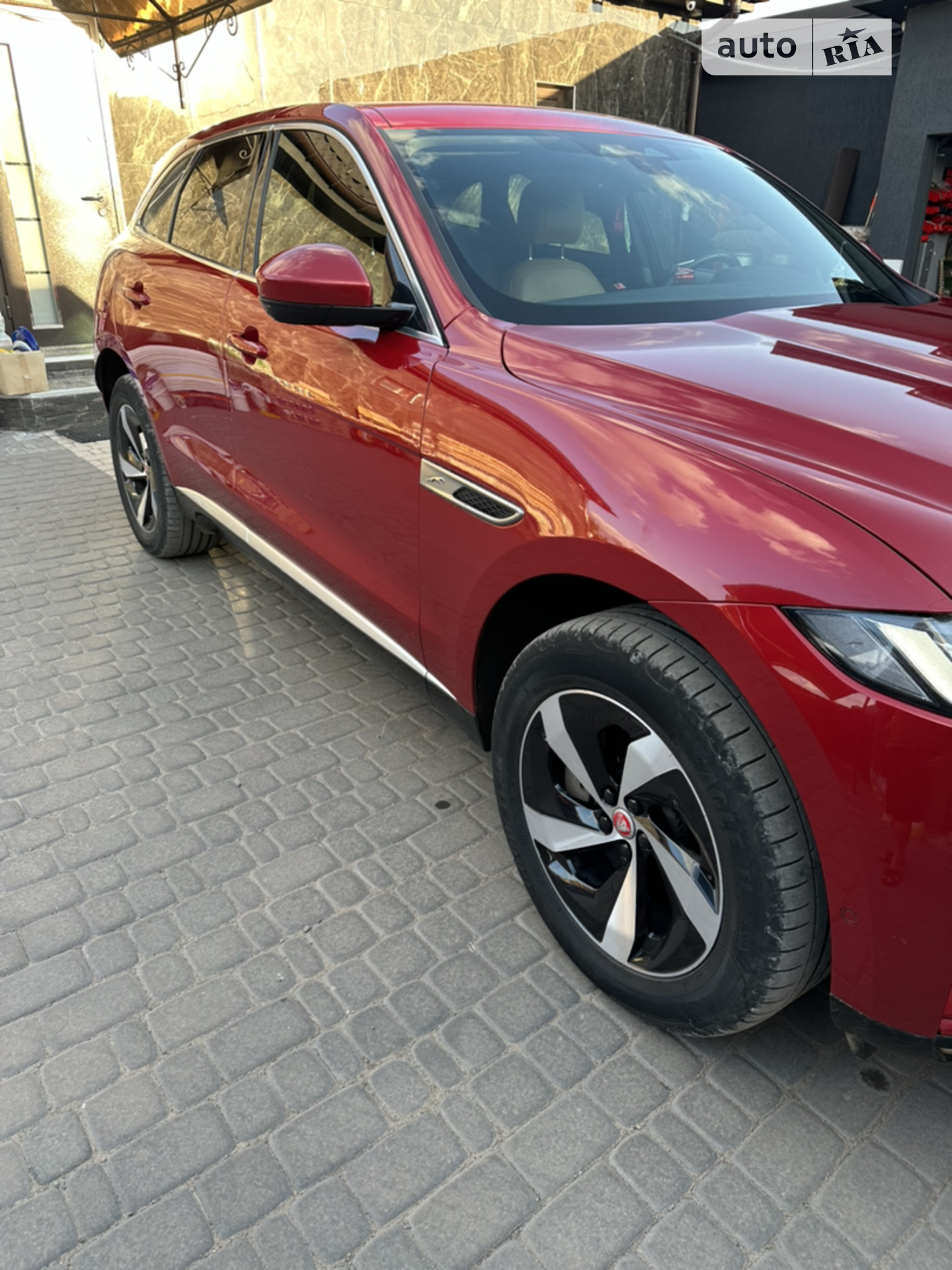 2021 Jaguar F-Pace - мініатюра 3