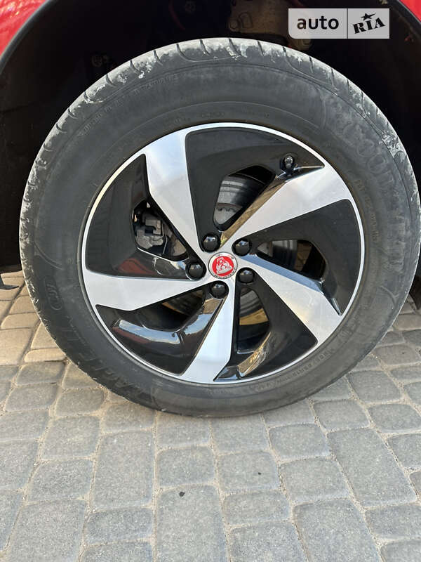 Позашляховик / Кросовер Jaguar F-Pace 2021 в Кривому Розі фото 11 Позашляховик / Кросовер Jaguar F-Pace 2021 в Кривому Розі