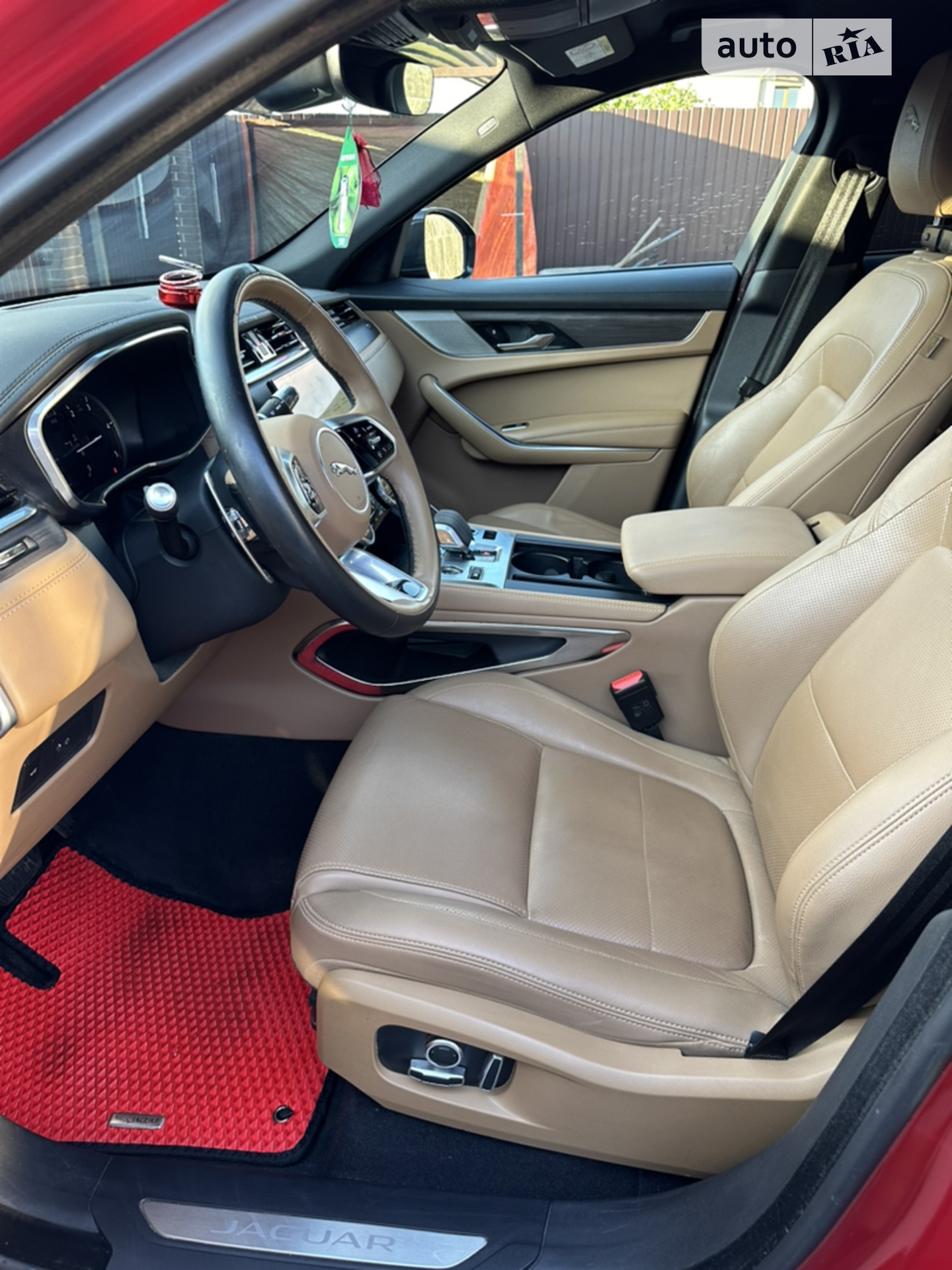 2021 Jaguar F-Pace - мініатюра 8