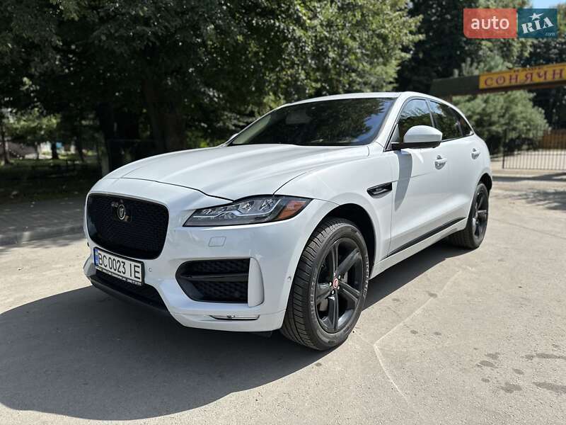 Позашляховик / Кросовер Jaguar F-Pace 2016 в Львові
