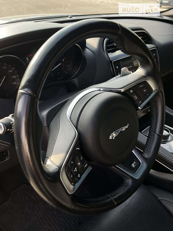 Позашляховик / Кросовер Jaguar F-Pace 2018 в Харкові