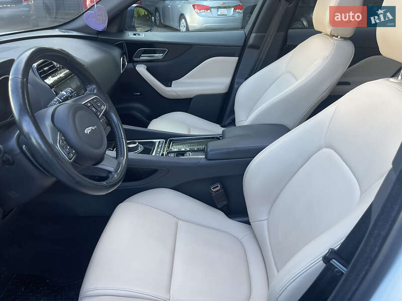 Внедорожник / Кроссовер Jaguar F-Pace 2017 в Одессе