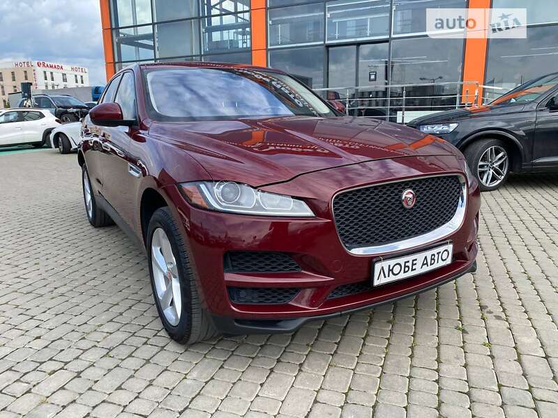 Jaguar F-Pace 