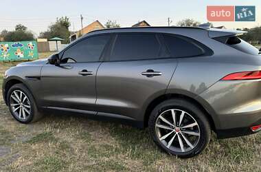 Позашляховик / Кросовер Jaguar F-Pace 2016 в 