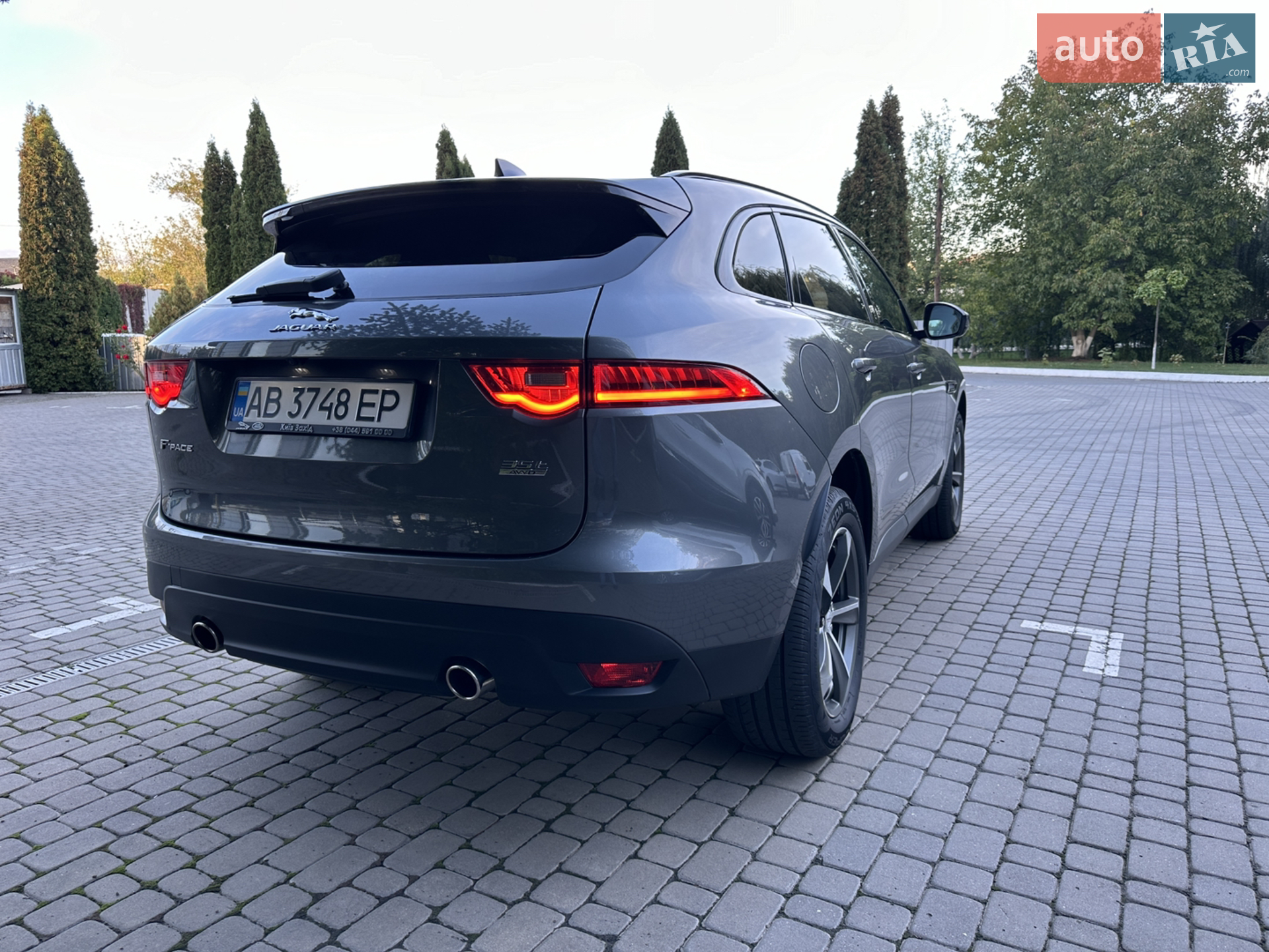 2016 Jaguar F-Pace - мініатюра 8