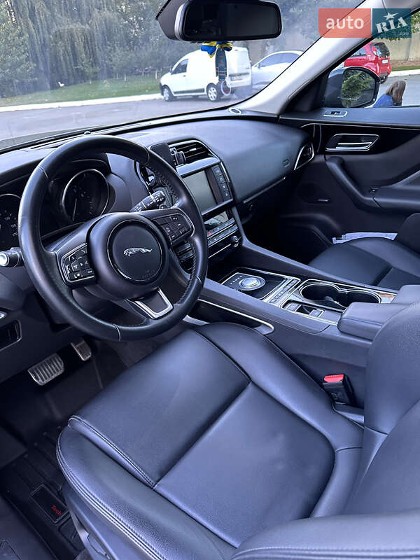 Позашляховик / Кросовер Jaguar F-Pace 2016 в Вінниці