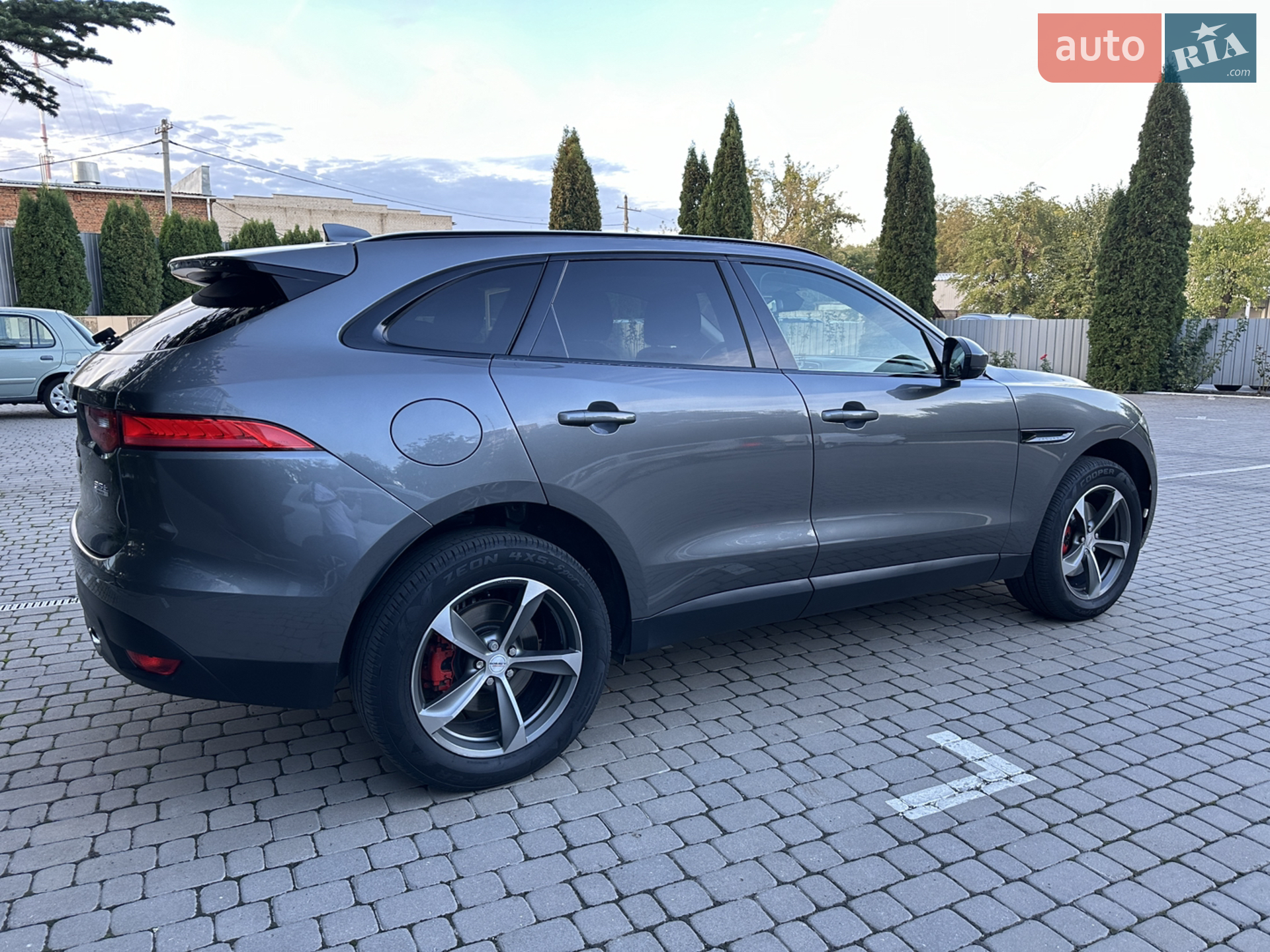 2016 Jaguar F-Pace - мініатюра 37