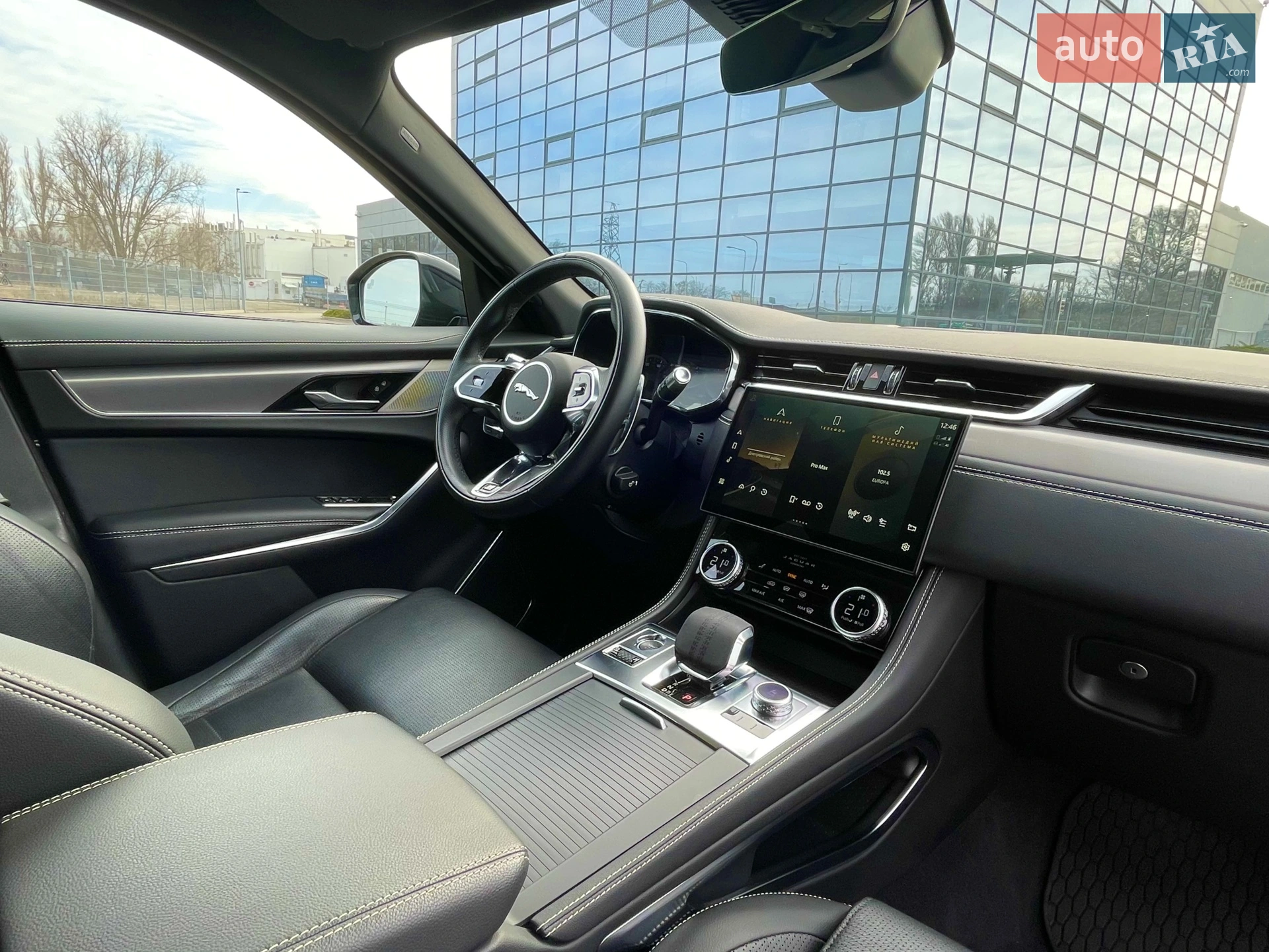 2021 Jaguar F-Pace - мініатюра 29