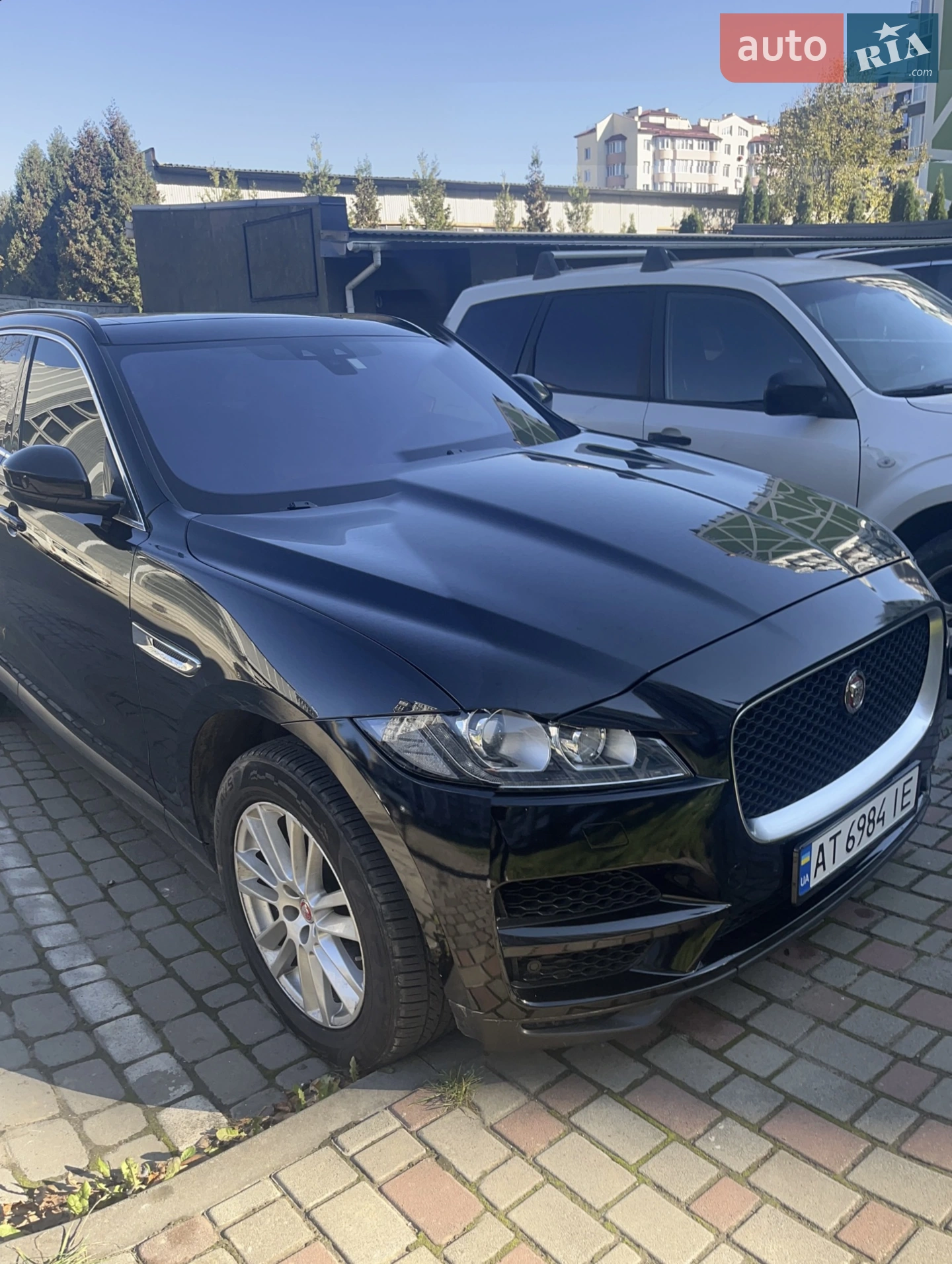 2016 Jaguar F-Pace - мініатюра 2