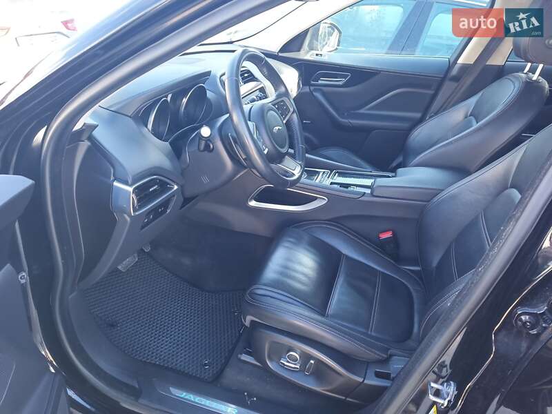 Позашляховик / Кросовер Jaguar F-Pace 2019 в Києві