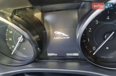 Внедорожник / Кроссовер Jaguar F-Pace 2019 в 