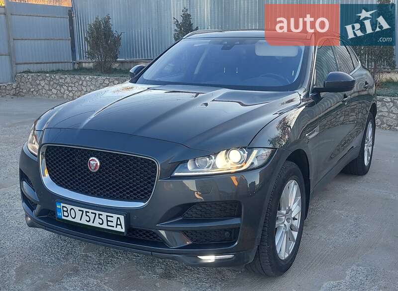 Внедорожник / Кроссовер Jaguar F-Pace 2016 в Тернополе