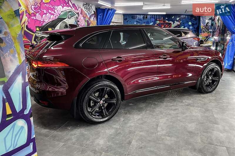 Внедорожник / Кроссовер Jaguar F-Pace 2016 в Киеве