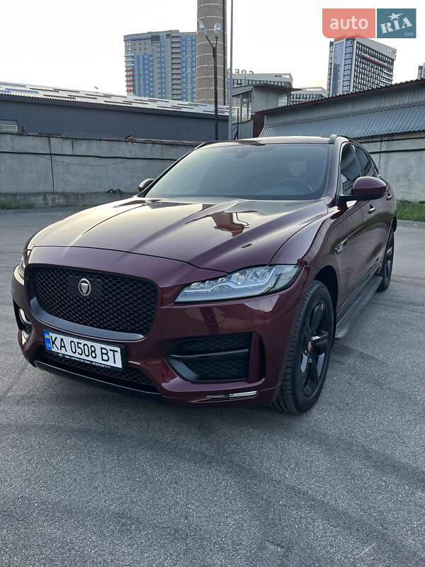 Внедорожник / Кроссовер Jaguar F-Pace 2016 в Киеве