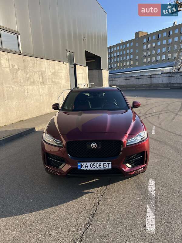 Внедорожник / Кроссовер Jaguar F-Pace 2016 в Киеве