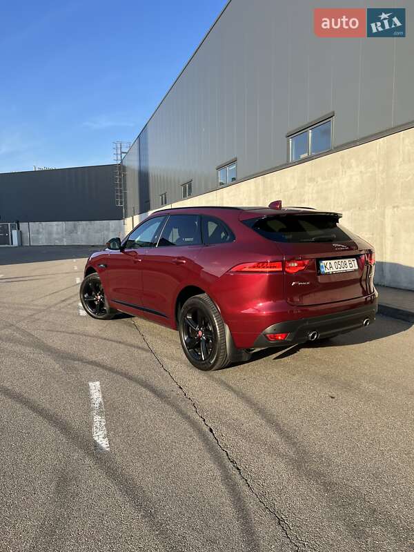 Внедорожник / Кроссовер Jaguar F-Pace 2016 в Киеве