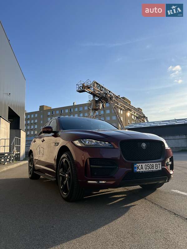 Внедорожник / Кроссовер Jaguar F-Pace 2016 в Киеве
