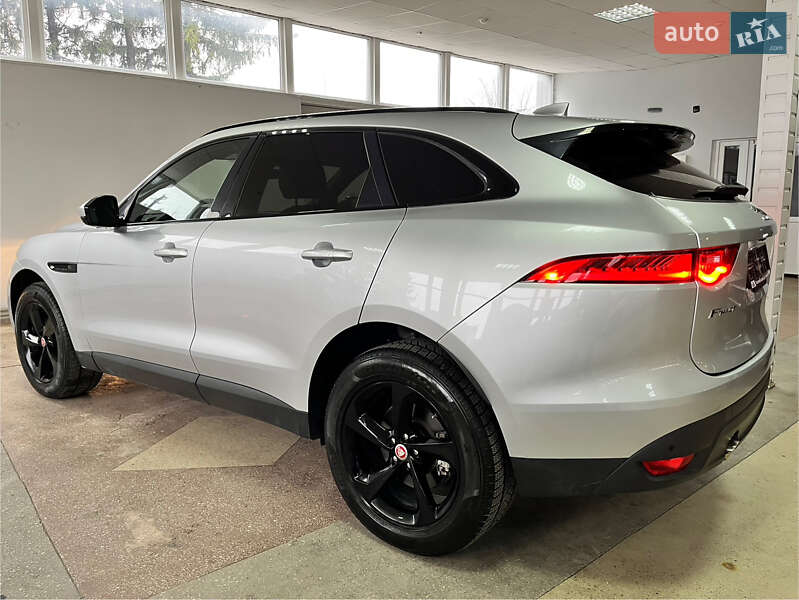 Позашляховик / Кросовер Jaguar F-Pace 2019 в Тернополі
