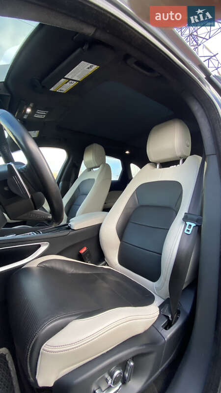 Внедорожник / Кроссовер Jaguar F-Pace 2018 в Львове