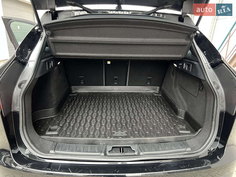 Позашляховик / Кросовер Jaguar F-Pace 2017 в Луцьку