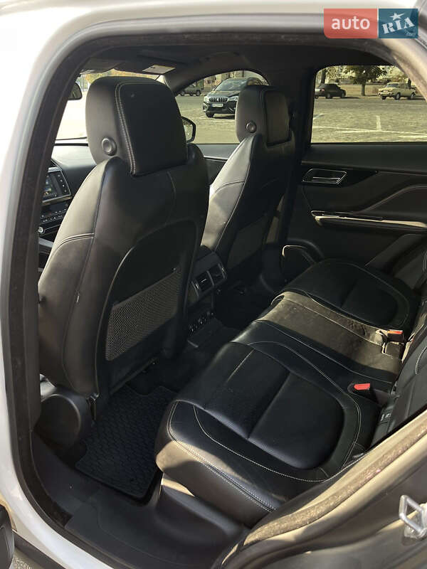 Позашляховик / Кросовер Jaguar F-Pace 2018 в Харкові
